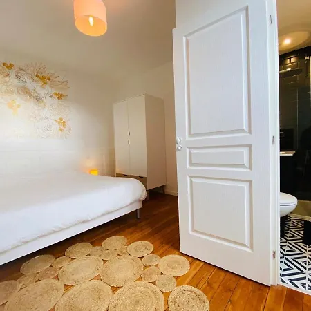 Casa 64 Tatil Evi Angers